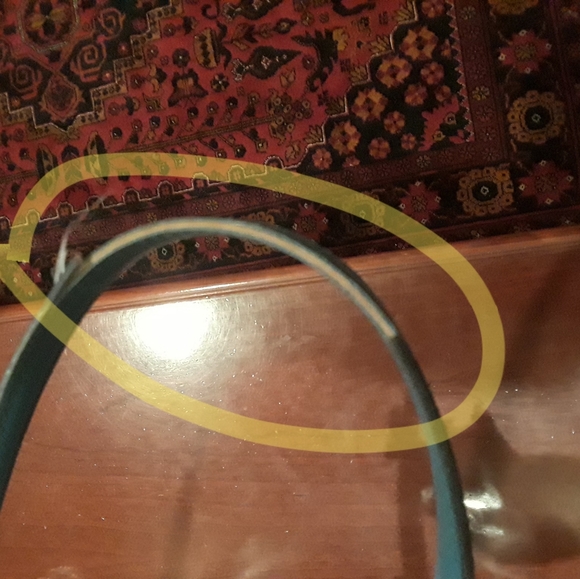 Michael Kors East West Voyager Tote Bag - Picture 14 of 16